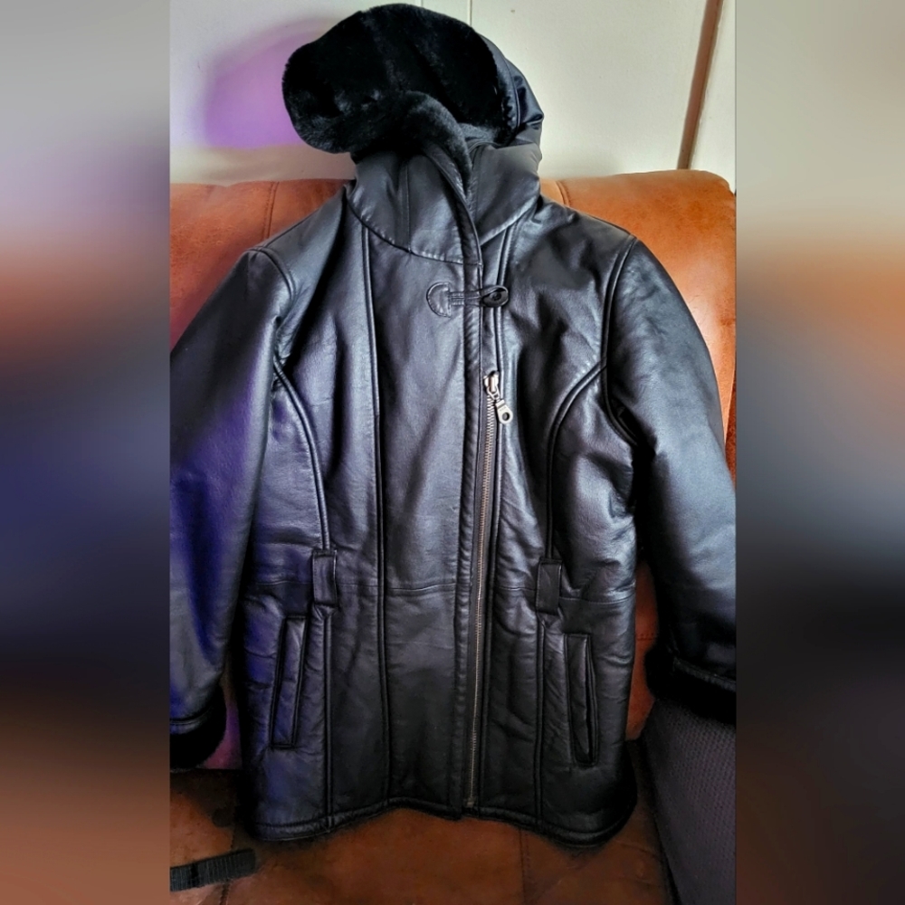 Kids XL genuine leather and faux fur lined hooded jacket